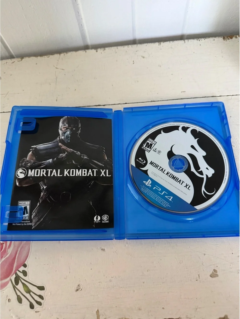 Mortal Kombat XL PlayStation 4 PS4 Video Game Disc Complete Case